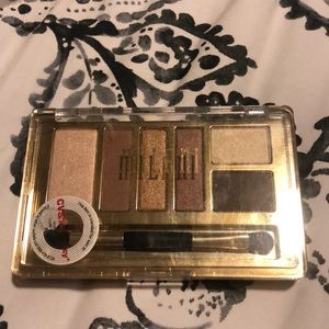 Milani eyeshadow